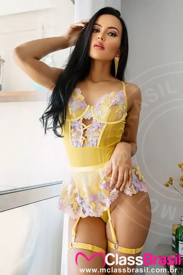 Fernanda Akira
